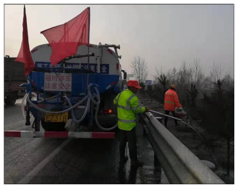 在这里——养路工人 (5).jpg