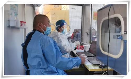 疫情中的公路人 (1).jpg