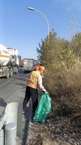 你有一双护路的手 (1).jpg